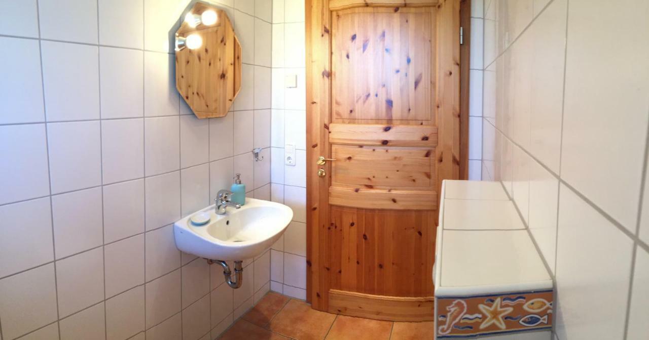 Haus Hugo Zingst Apartment Bagian luar foto