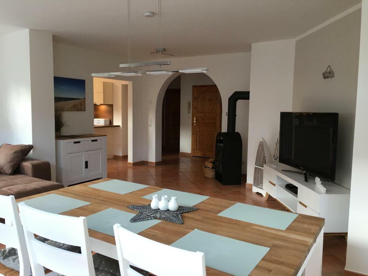 Haus Hugo Zingst Apartment Bagian luar foto